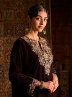 Load image into Gallery viewer, Zaarin Brown Velvet Pheran Set
