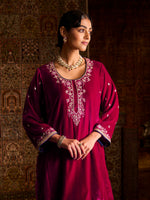 Load image into Gallery viewer, Anira Magenta Velvet Pheran Set
