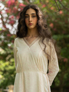 Sakura Ivory Kurta Set